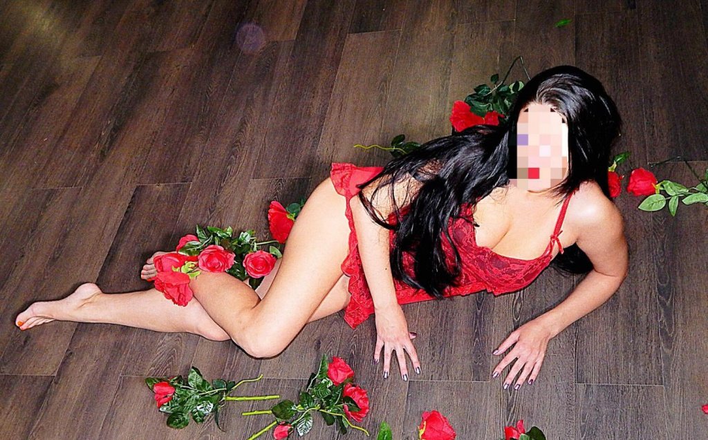 Олька: проститутки индивидуалки в Сочи